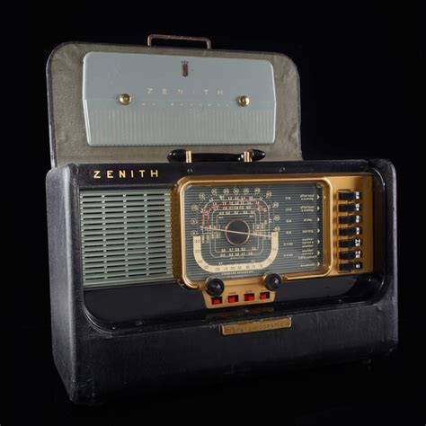 Vintage Zenith Radios | Lion & Unicorn