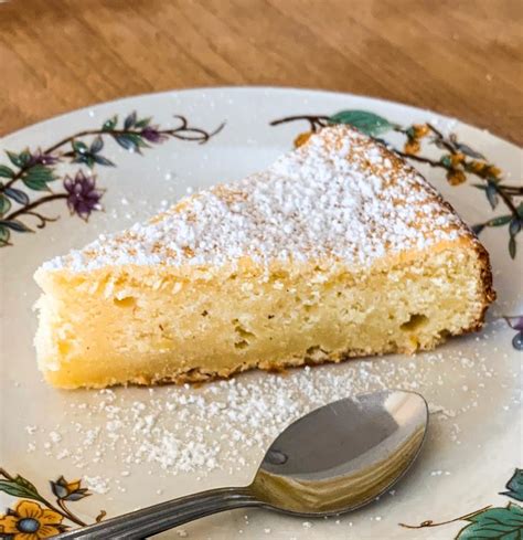 Lemon Ricotta Cheesecake with Almond Flour | Dear Gaga Fit Recipes