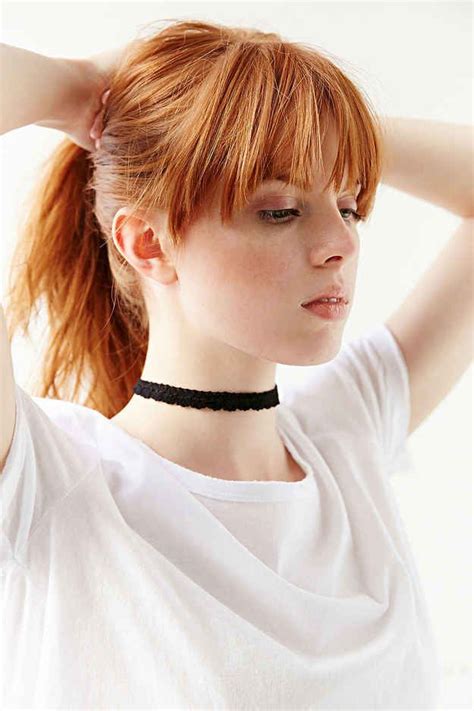 19 Hot AF Chokers That Prove The Dream Of The '90s Is Alive | Girls with red hair, Magenta hair ...