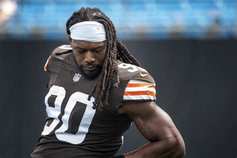 Browns end Jadeveon Clowney’s season, rule him out vs. Steelers after ...