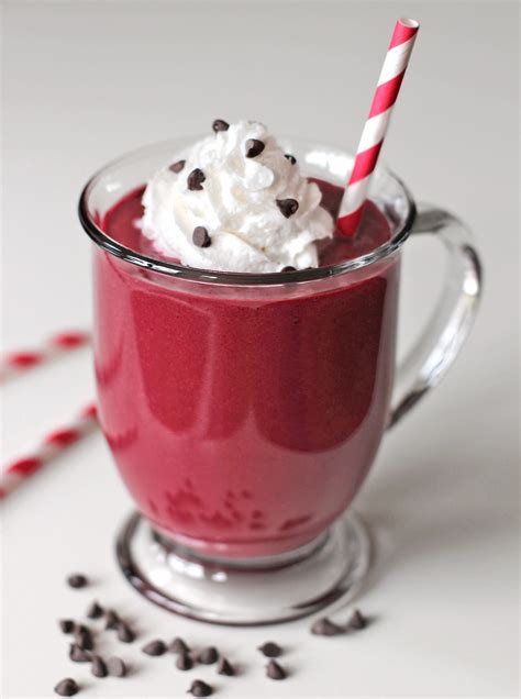 Healthy Red Velvet Smoothie - Desserts with Benefits