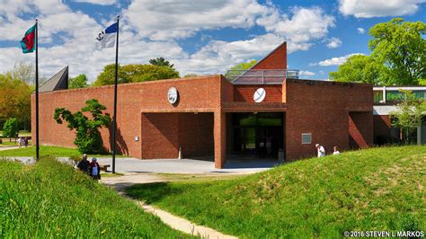 Colonial National Historical Park | YORKTOWN BATTLEFIELD VISITOR CENTER