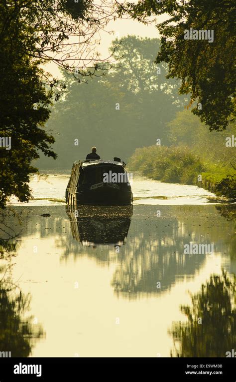 Lancaster canal hi-res stock photography and images - Alamy