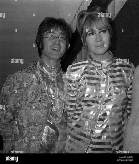 JOHN AND CYNTHIA LENNON Stock Photo - Alamy