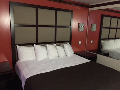 KINGS INN HOTEL - Motel Reviews (Wayne, NJ)