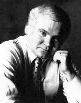 Pat Conroy Biography, Pat Conroy's Famous Quotes - Sualci Quotes 2019