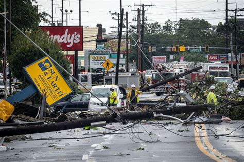 Hurricane Ida causes flooding and destruction Photos | Image #391 - ABC News