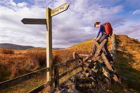 10 Best Hiking Trails in the Peak District - Strap on Your Pack for a Date with the English ...