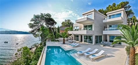 Rent Luxury villas in Croatia | Orgon