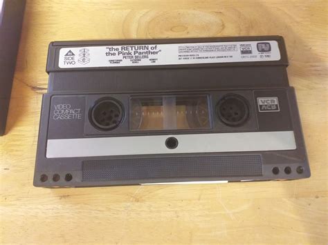 V2000 PAL format Video Tape Return of the | Grelly UK