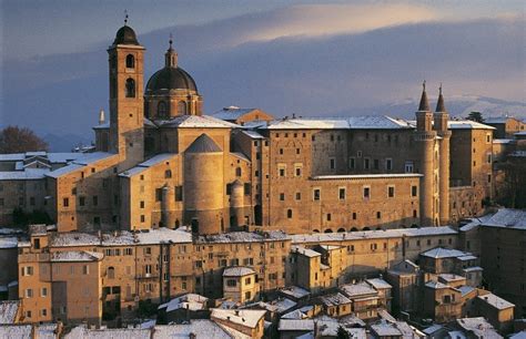 Urbino e il palazzo Ducale, visitare la città delle Marche