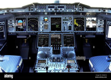 Airbus A380 Cockpit Stockfotografie - Alamy