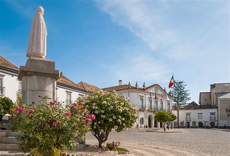 Faro Travel Guide - Algarve Portugal