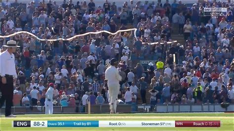 England Test cricket fans' "beer snake" : Cricket