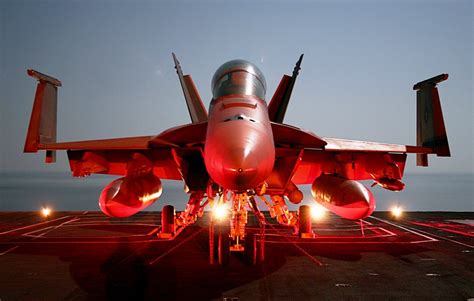 Why Boeing's Block III F/A-18 Super Hornet is One Special Fighter ...