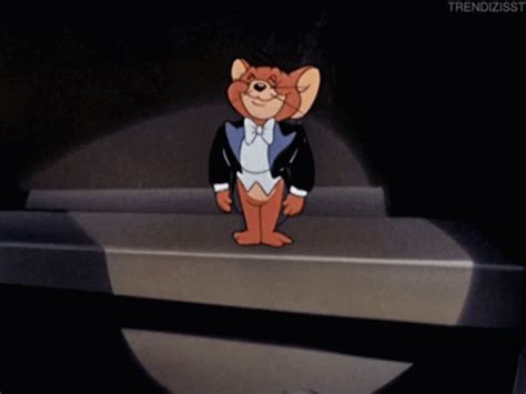 Bowing Thank You GIF - Bowing Thank You Tom And Jerry - Discover & Share GIFs