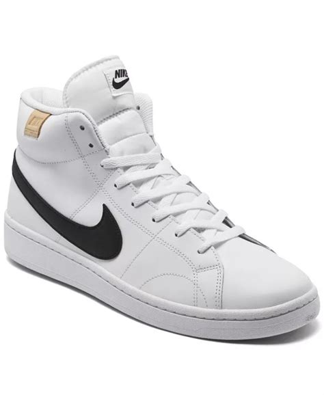 Macy's Has Some Amazing Deals On Nike Sneakers This Black Friday ...