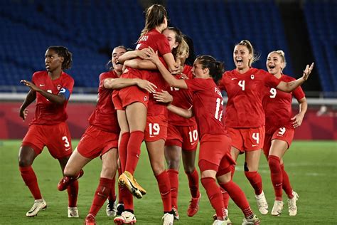 Team Canada wins gold in soccer | The Falcon