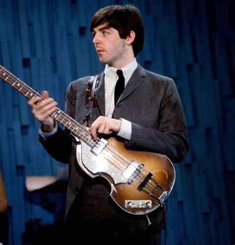 Paul Mccartney Bass - Standing Hofner Beatle Bass Cake - Paul Mccartney ... : Paul mccartney's ...