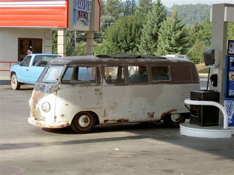 Old, scary looking vans!! Creepy! Creepy, Scary, Vans, Greats, Vehicles ...