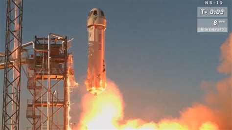 Jeff Bezos' Blue Origin Sets Record - New Rocket Launch - Sapiens Digital