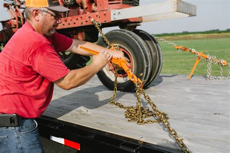 Idealease Safety Bulletin - Cargo Securement Regulations Do Not Just Apply to Flatbed Carriers ...