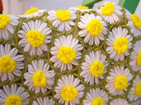 Daisy Chain /vintage Crochet Afghan Blanket | Etsy | Crochet daisy, Daisy flower, Crochet afghan