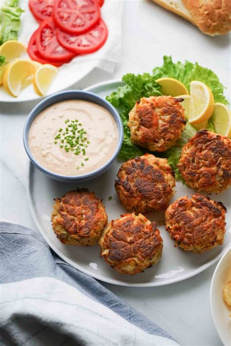 Crab Cake Sauce (Easy Remoulade Sauce for Crab Cakes) - Hungry Huy