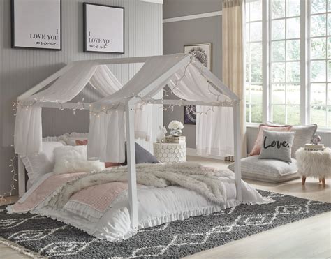 Viv + Rae Bradwell Canopy Bed & Reviews | Wayfair