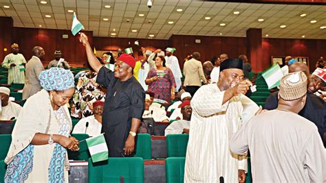 Nigeria: 37 APC Lawmakers Defects to PDP, Others - Caracal Reports