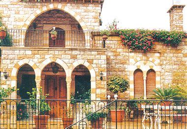 Old Beirut Heritage Home | Architettura, Disegni di ragazze