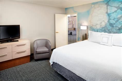 Lansing Hotel Photos | Lansing MI Hotel Images | Courtyard by Marriott Hotel