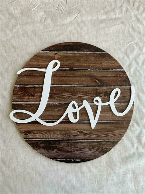 Love Circle Plaque*