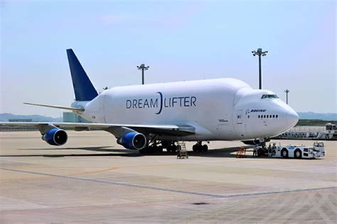 Why Did Boeing Build The 747 Dreamlifter?