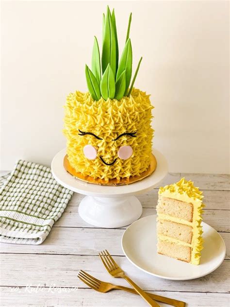 Tropical Pineapple Cake That's Super Easy & Fun to Make - XO, Katie Rosario | Recipe | Pineapple ...