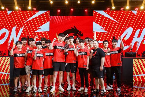 Run it back: Shanghai Dragons must keep the crown during Overwatch ...