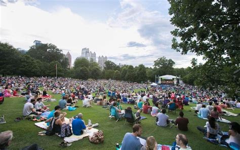 ASO goes outdoors for festive Piedmont Park concert