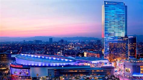 An amazing pic of the Staples Center & the Ritz Carlton Hotel in downtown L.A. | Ritz carlton ...