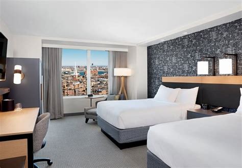 COURTYARD BOSTON DOWNTOWN/NORTH STATION - UPDATED 2018 Prices & Hotel ...