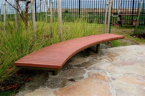 Berwick Curved Bench - Commercial Systems Australia | Diy bench outdoor, Curved bench, Outdoor bench