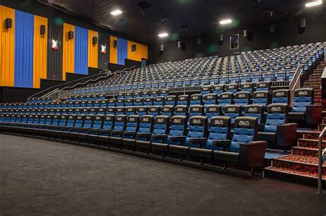 MJR Theatre Grand Cinema with Irwin Seating models 71.12.2.2 Signature ...