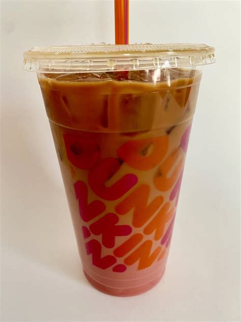 Dunkin' Donuts Pink Velvet Macchiato Review | POPSUGAR Food Photo 6