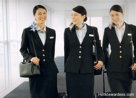 Japan Airlines flight attendants – Hot Stewardess