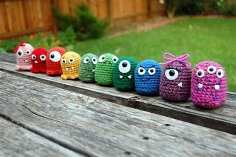 8 Free and Easy Amigurumi Patterns for Beginners | FeltMagnet