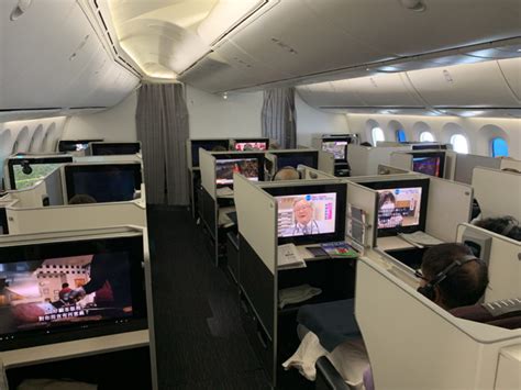 Review: Japan Airlines B787-8 Business Class - SamChui.com