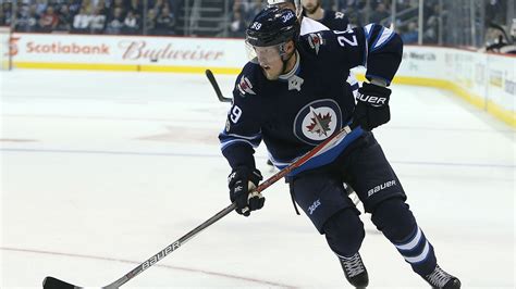 Patrik Laine injury update: Jets forward will play Friday against Anaheim | Sporting News Canada