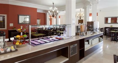 HOTEL MEDIODIA $72 ($̶8̶0̶) - Updated 2018 Prices & Reviews - Madrid ...