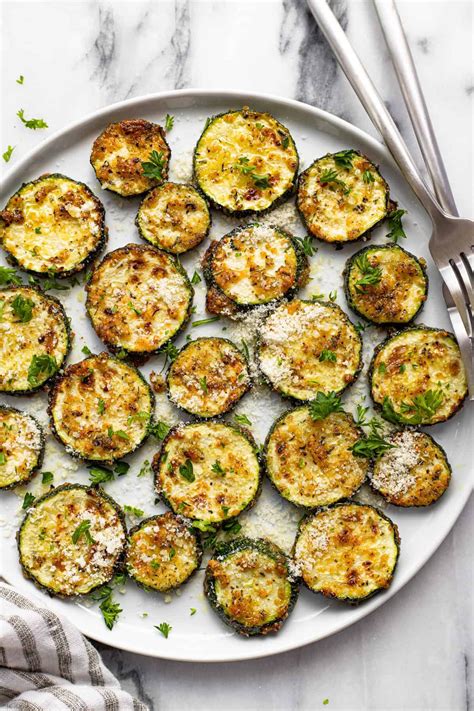 10 Minute Air Fryer Zucchini Quick Side Dishes, Veggie Side Dishes, Side Dish Recipes, Food ...