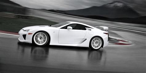 2012 Lexus LFA Review, Pricing and Specs