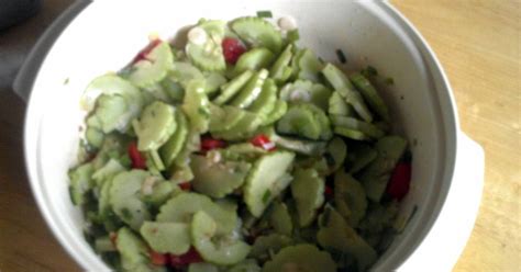 Armenian Cucumber and Tomato Salad Recipe by azdesertlotus - Cookpad